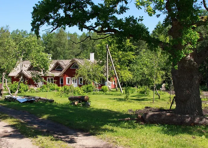 Laugu Holiday Resort Country house Laugu